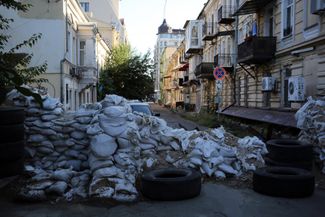 Баррикады в центре города