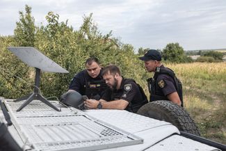 Селидово. Покровский район Донецкой области. До начала полномасштабного вторжения войск РФ в самом Селидово жили около 24 тысяч человек, а в городской агломерации — почти 50 тысяч человек. Сейчас оставшихся жителей города пытаются вывезти спасатели и полицейские. 28 августа 2024 года