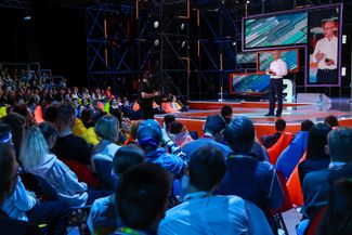 Sergey Kiriyenko speaking at an educational conference organized by Russia’s Znanie (Knowledge) Society. May 19, 2022.