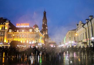 Security forces on Kazan’s Bauman Street