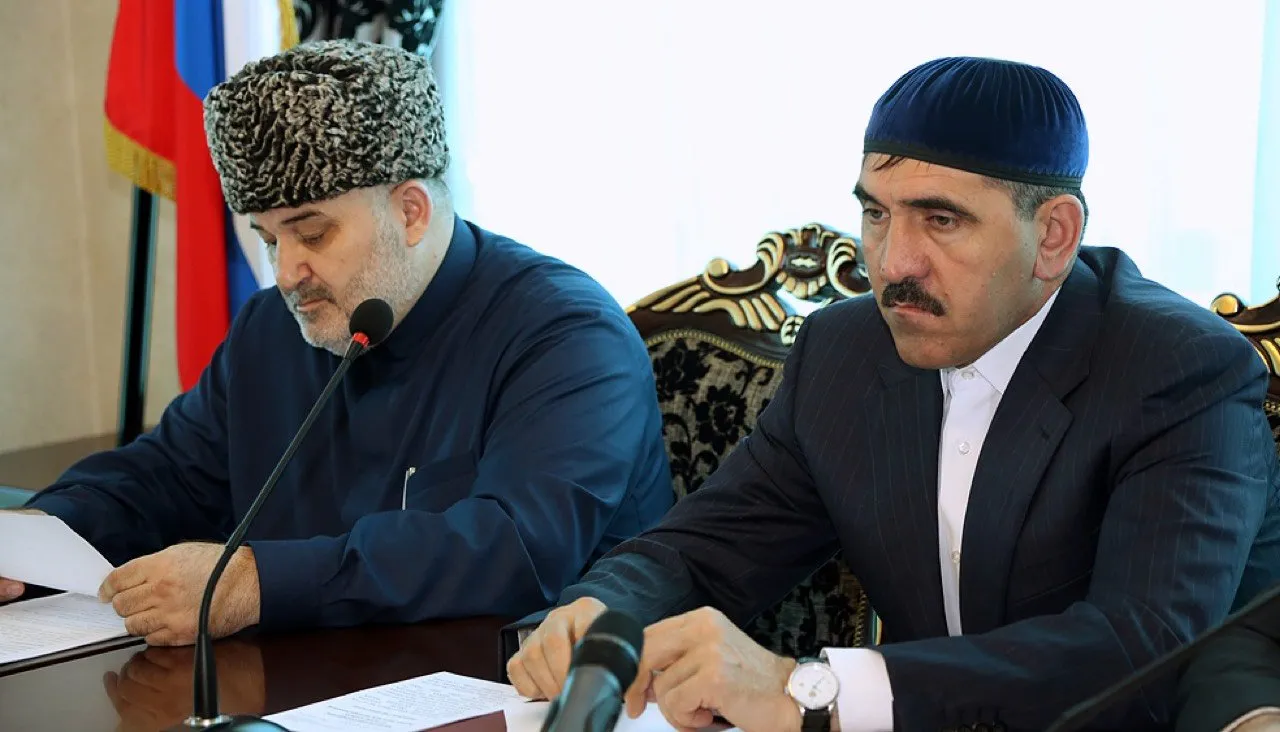 <a href="http://www.ingushetia.ru/news/021023/" target="_blank">Пресс-служба президента РИ</a>