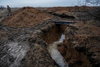 Траншея на линии обороны ВСУ недалеко от Купянска