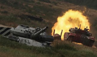 Танк T-72 B3 команды Зимбабве во время «Индивидуальной гонки». 21 августа 2022 года