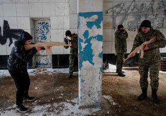 Training organized by veterans of the far-right Azov Battalion (a branch of Ukraine’s National Guard). The Azov Battalion has played an active role in the fighting in the Donbas.