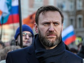 On February 27, 2016, Navalny joins a march in honor of Boris Nemtsov on the first anniversary of his assassination. At the demonstration, Navalny announces his intention to challenge Vladimir Putin in Russia’s next presidential election. He also releases a <a href="https://meduza.bypassnews.online/feature/2016/12/13/prezidentskaya-programma-alekseya-navalnogo-korotko" target="_blank">presidential platform</a> advocating a system crackdown on corruption, an end to Russia’s confrontation with the West, higher taxes, and new efforts against social inequality.