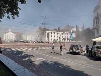 Вид на здание драмтеатра в Чернигове