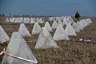 В Запорожской области также устанавливают «зубы дракона»