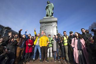 Антикоррупционный митинг на Пушкинской площади. Москва, 26 марта 2017 года