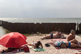 A beach by the Azov Sea in Sedovo